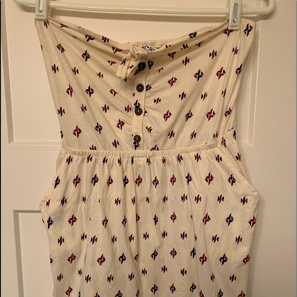 I-H81 Ladies Strapless Blouse Size M W/Pockets